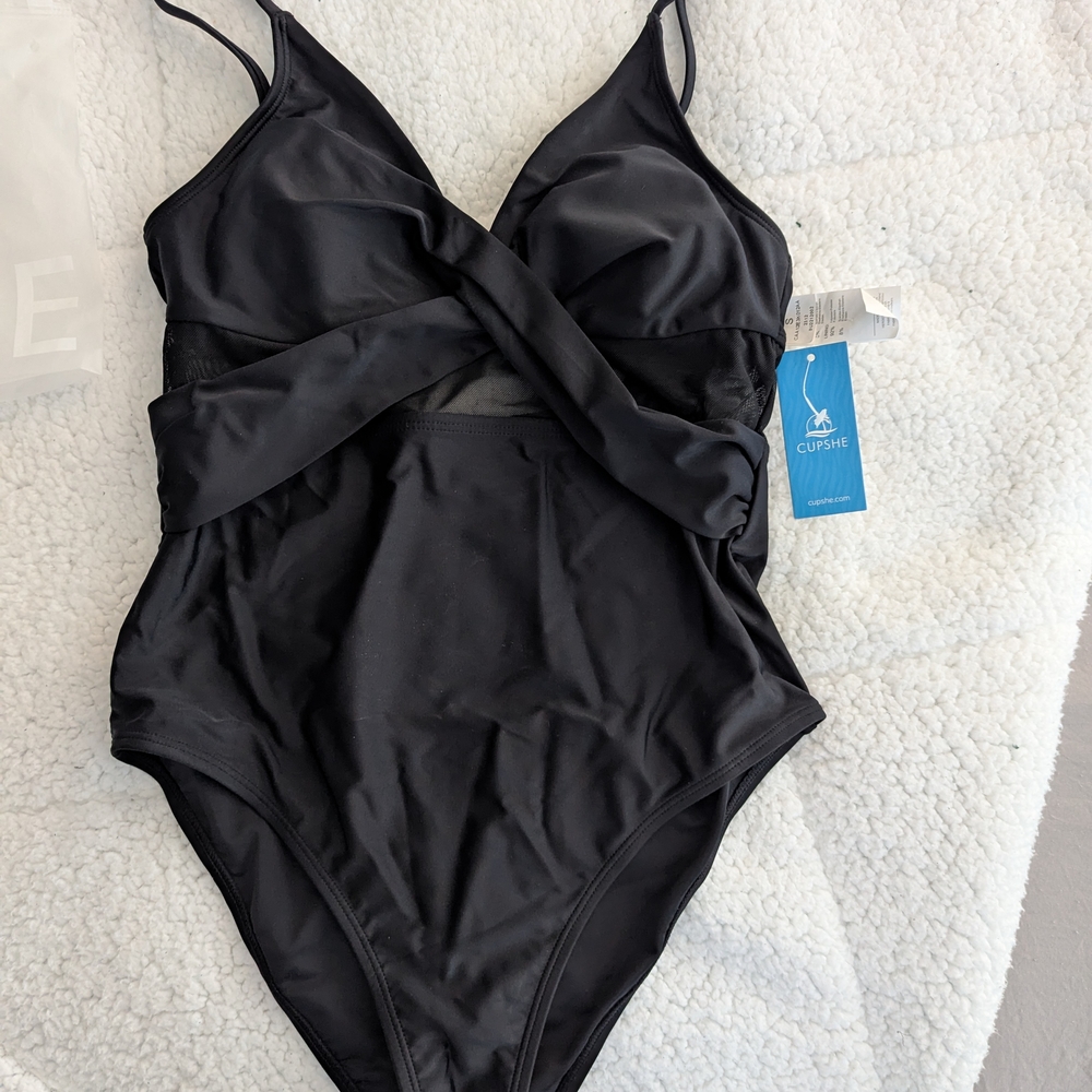 Cupshe Black Wrap Style One Piece Swimsuit
